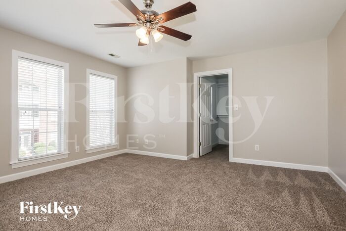 Building Photo - 6105 Creft Cir