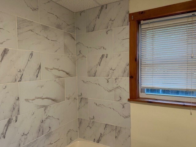 Building Photo - 34 Perkins St