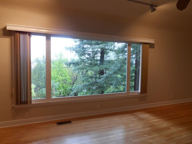 Building Photo - vist2208