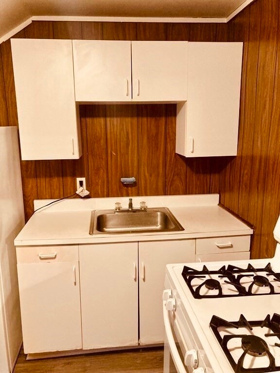 Building Photo - 245 County St