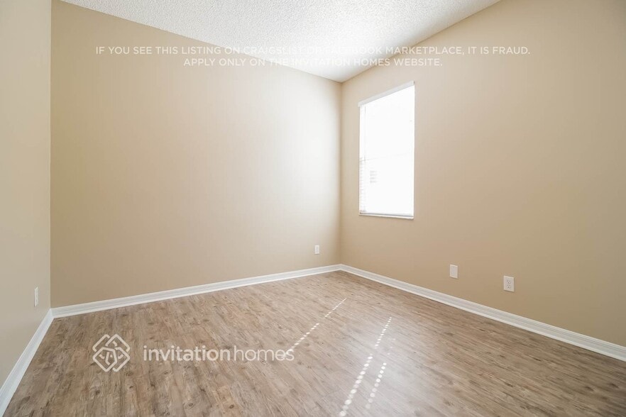 Building Photo - 643 Bridgeway Blvd