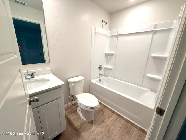 Building Photo - 472 Houston Ln