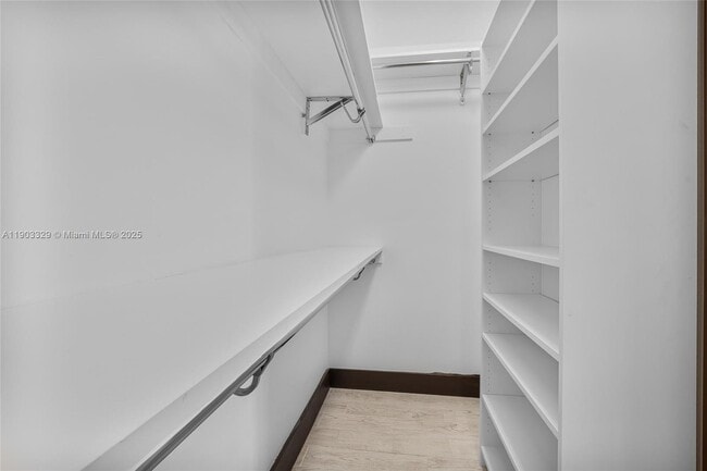 Building Photo - 11335 SW 74th Ln