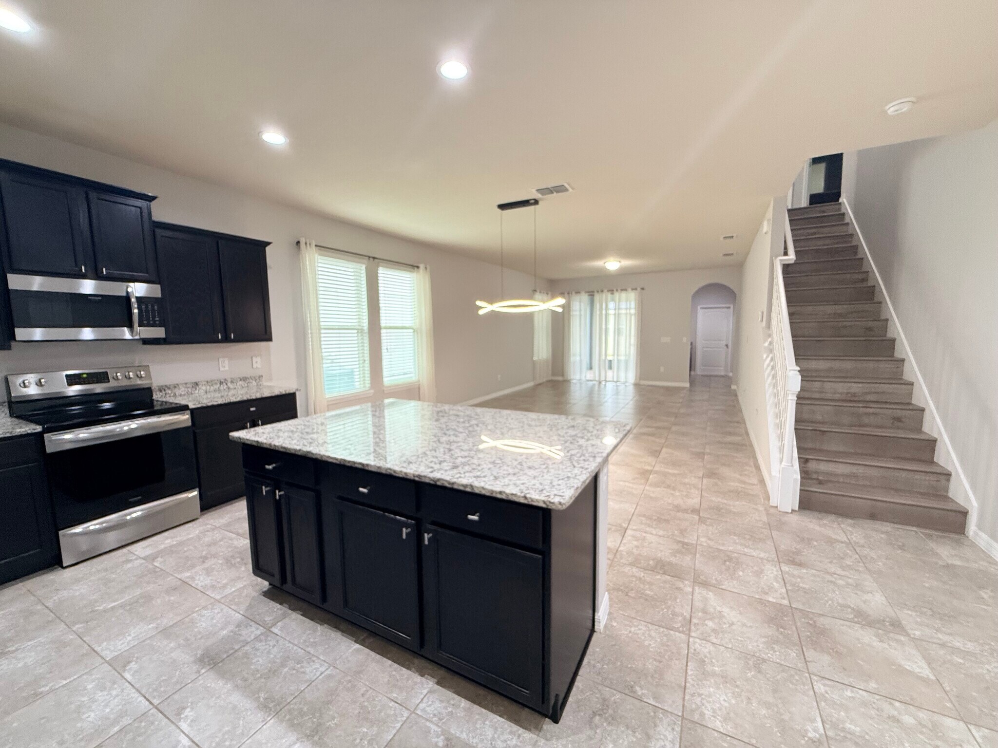 Building Photo - 16190 Harbor Mist Aly