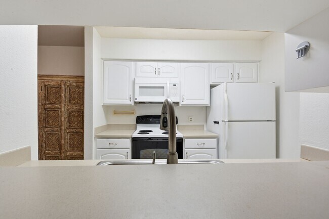 Building Photo - 2601 S Braeswood Blvd