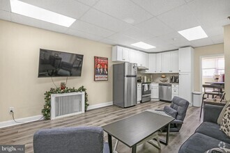 Building Photo - 300 Levering Mill Rd