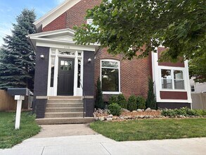 Building Photo - 508 Maple Ave