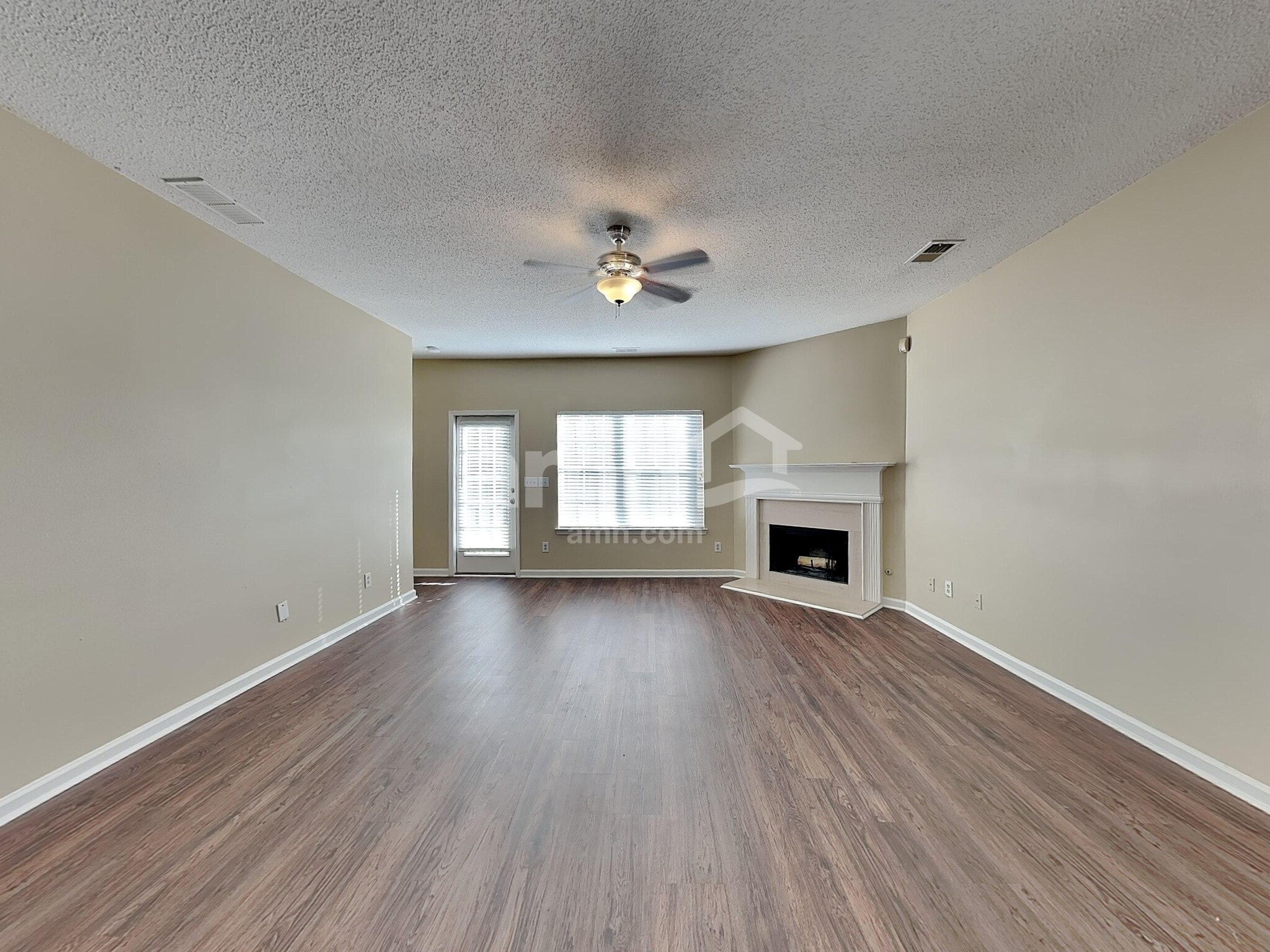 Building Photo - 2006 Farm Hill Ct