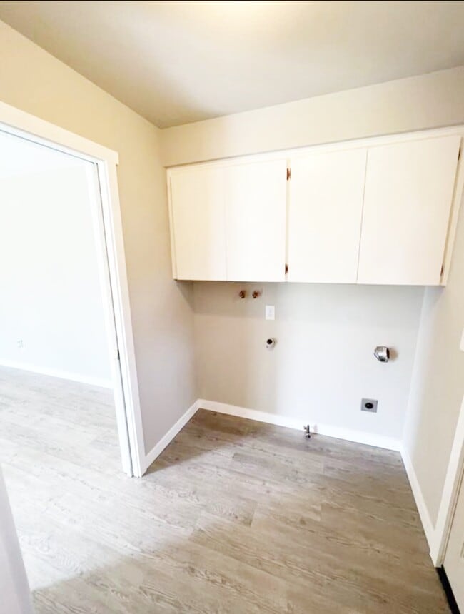 Building Photo - 9428 Silverdale Loop Rd NW