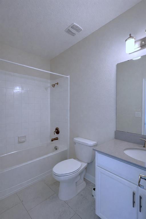 Building Photo - 3943 Cortland Dr