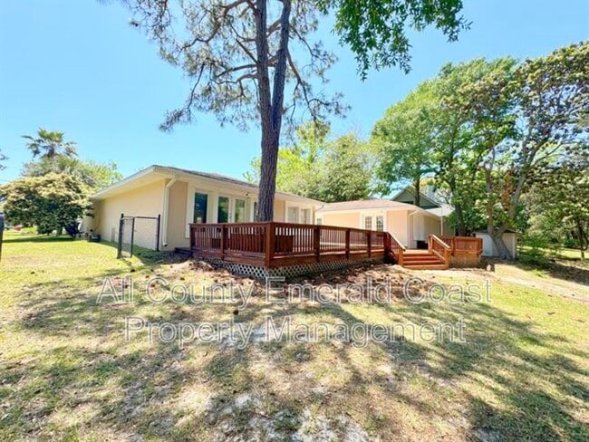 Building Photo - 847 Kell Aire Dr