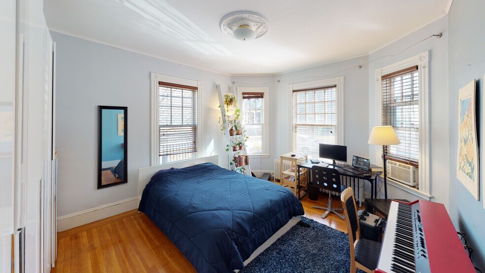 Building Photo - 5 Ashton Pl