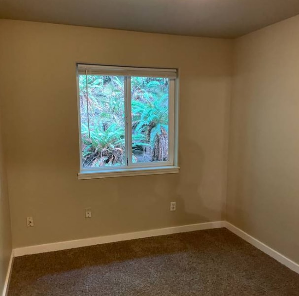 Building Photo - 1380 Olney Ave