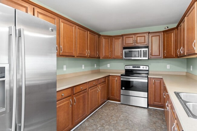 Building Photo - Lovely Home in Arbor Greene Neighborhood A...