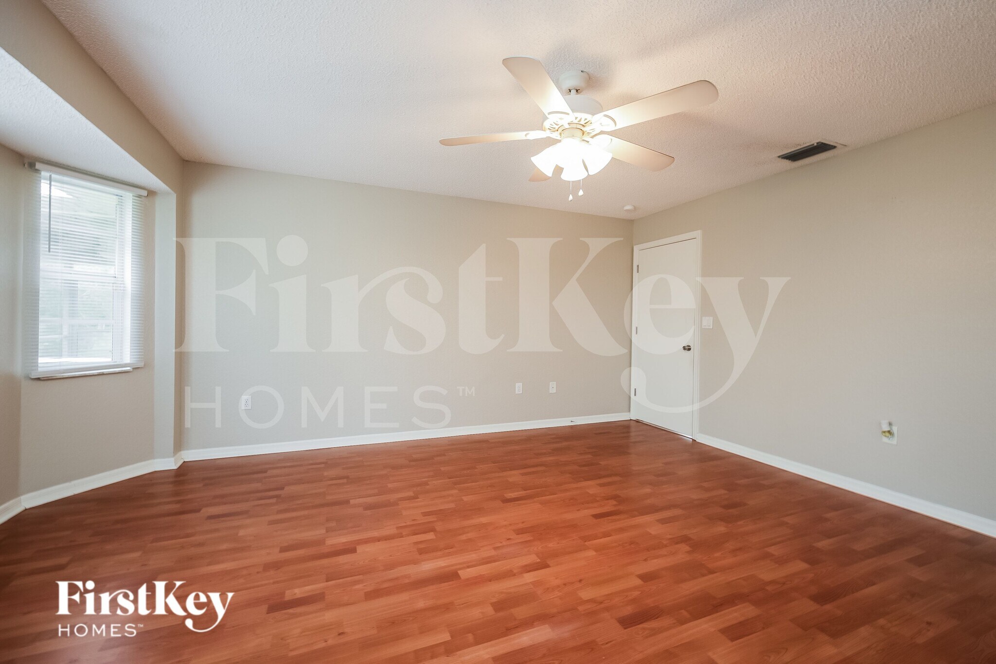 Building Photo - 23504 Avacado Ave