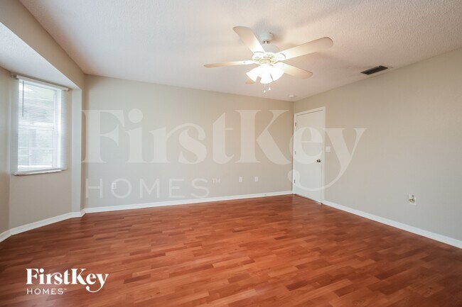 Building Photo - 23504 Avacado Ave