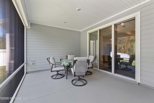 Building Photo - 64 Silver Heron Wy