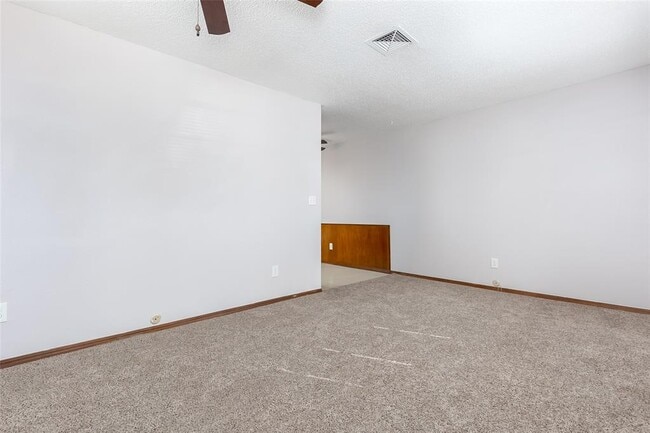 Building Photo - 14881 Tye Brumley St