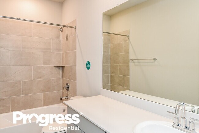 Building Photo - 1413 Rolling Fox Dr