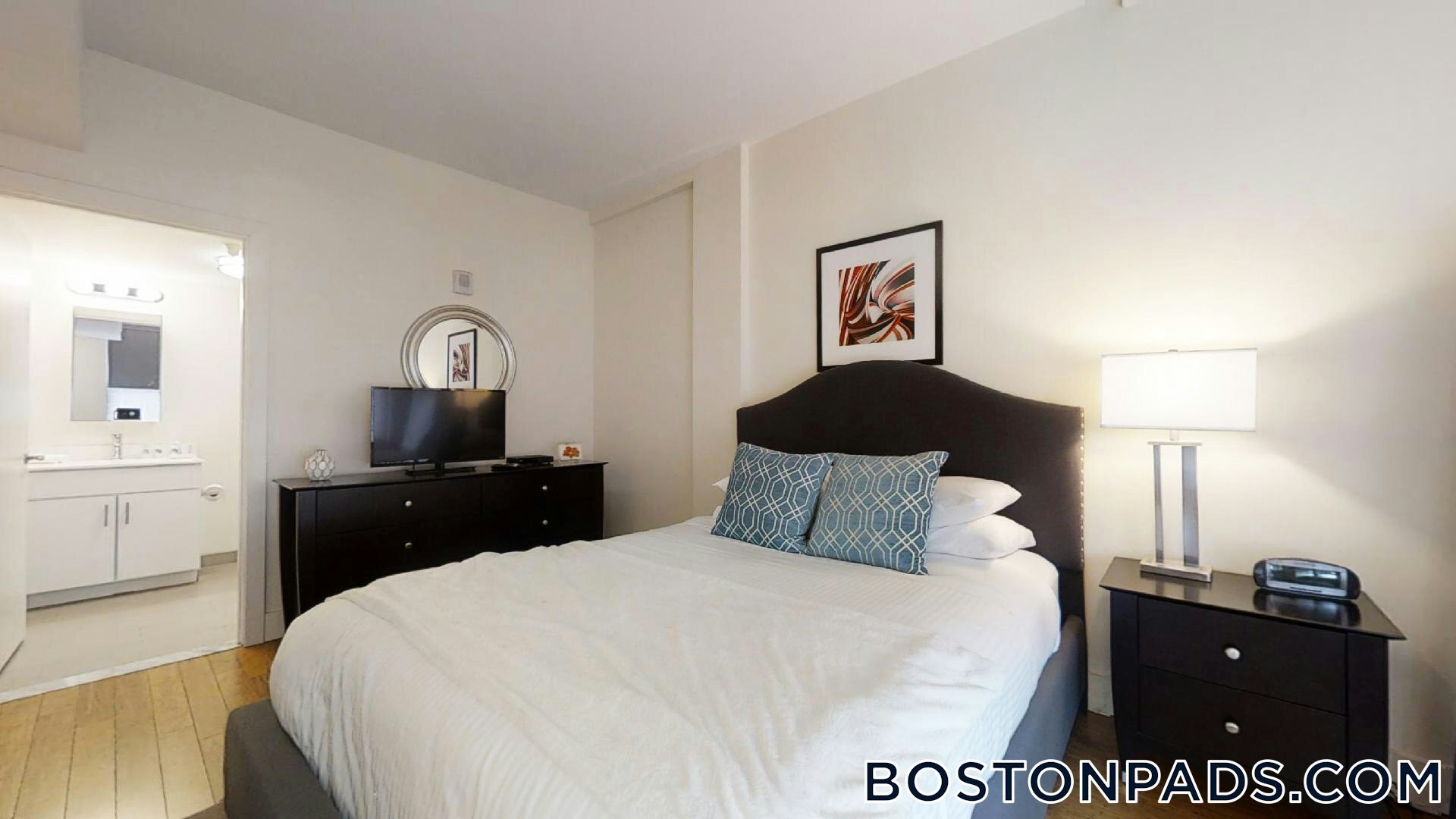 Building Photo - 8 Winter St