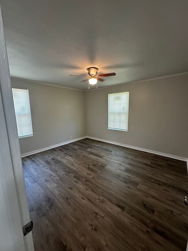 Building Photo - 3BD/1B home near VSU
