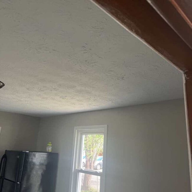 Building Photo - 3233 W 50th St