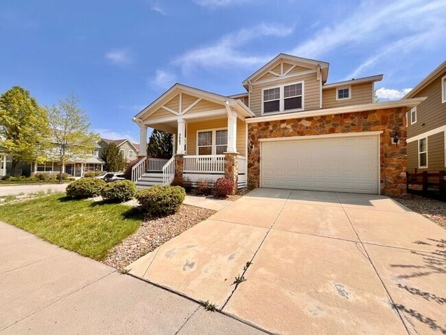 Building Photo - Beautiful 4 bed/ 3 bath Home with Office!