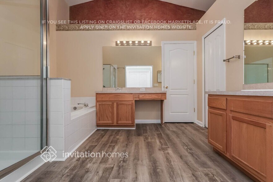 Building Photo - 1427 Wylie Ct