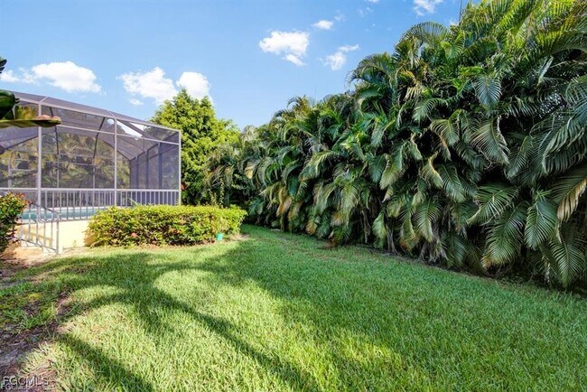 Building Photo - 8766 Tropical Ct