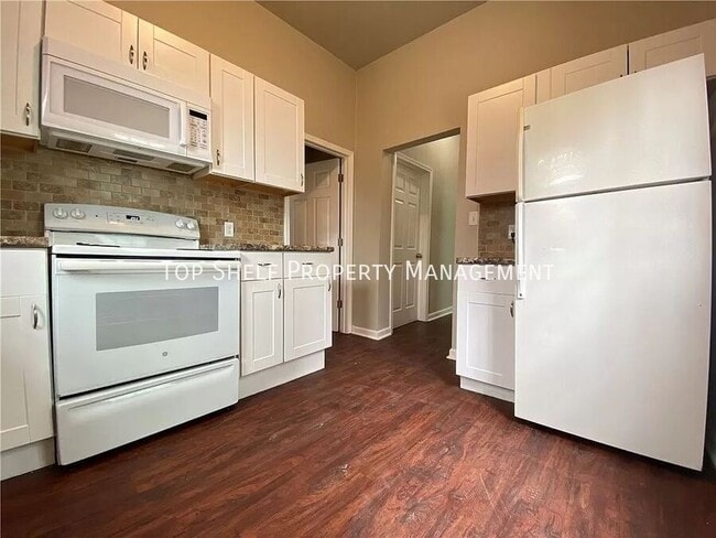 Building Photo - 1122 23rd St