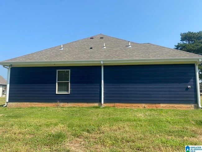 Building Photo - 358 Shady Ln