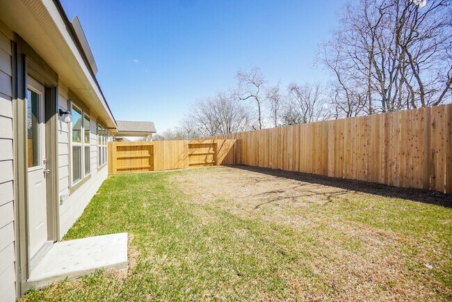 Building Photo - 24243 Palomino Sage Trl