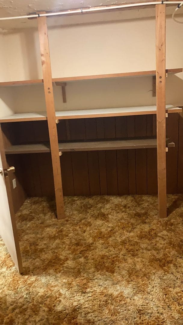 Building Photo - Huge Home In The West Bench Neighborhood!