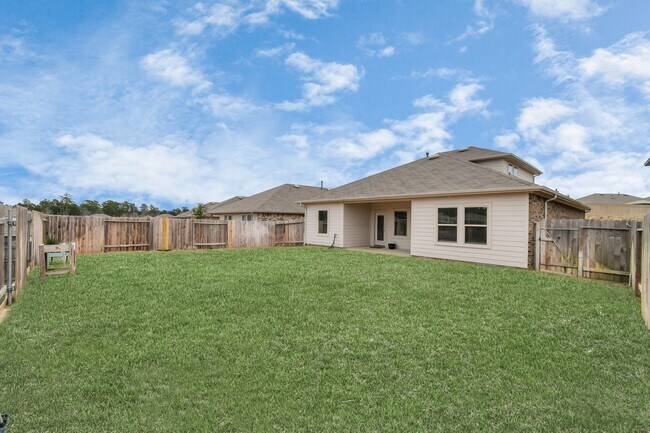 Building Photo - 13967 Leigh Lake Ln