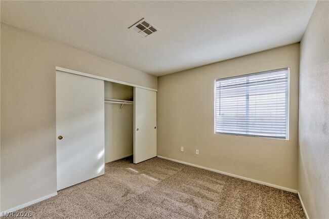 Building Photo - 7973 N Willow Pines Pl