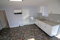 Building Photo - 78 Notre Dame Ave