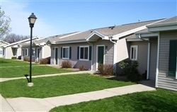 Primary Photo - Gladeshire Apartments