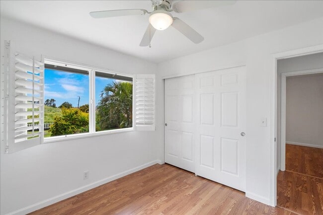 Building Photo - 3 Bed/ 2.5 Bath Two-Story Home with Yard and Garage