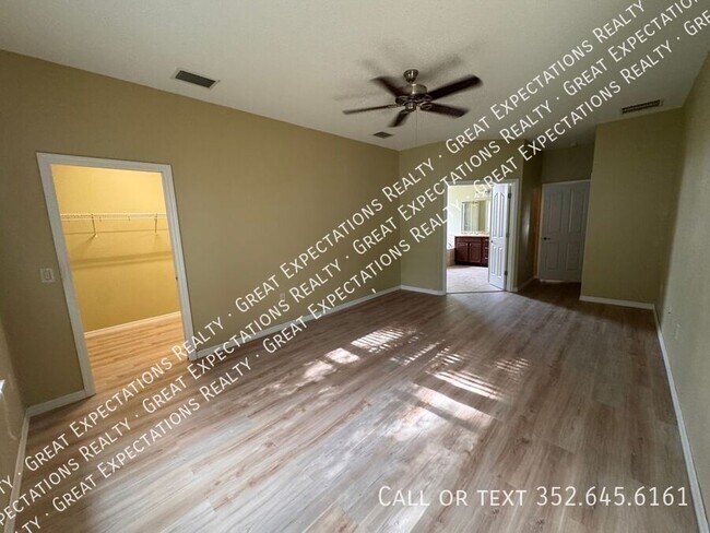 Building Photo - 16282 SW 15th Ct