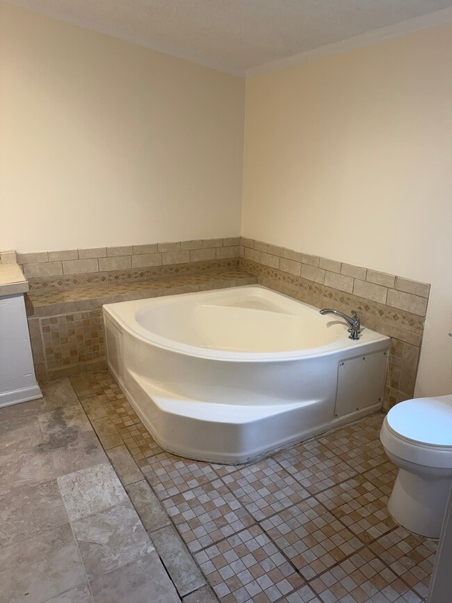 Building Photo - 107 Shiloh Rd