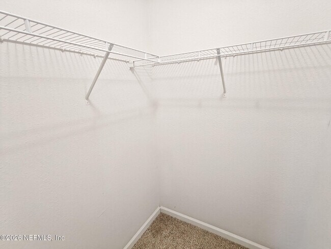 Building Photo - 8444 Hewitt St