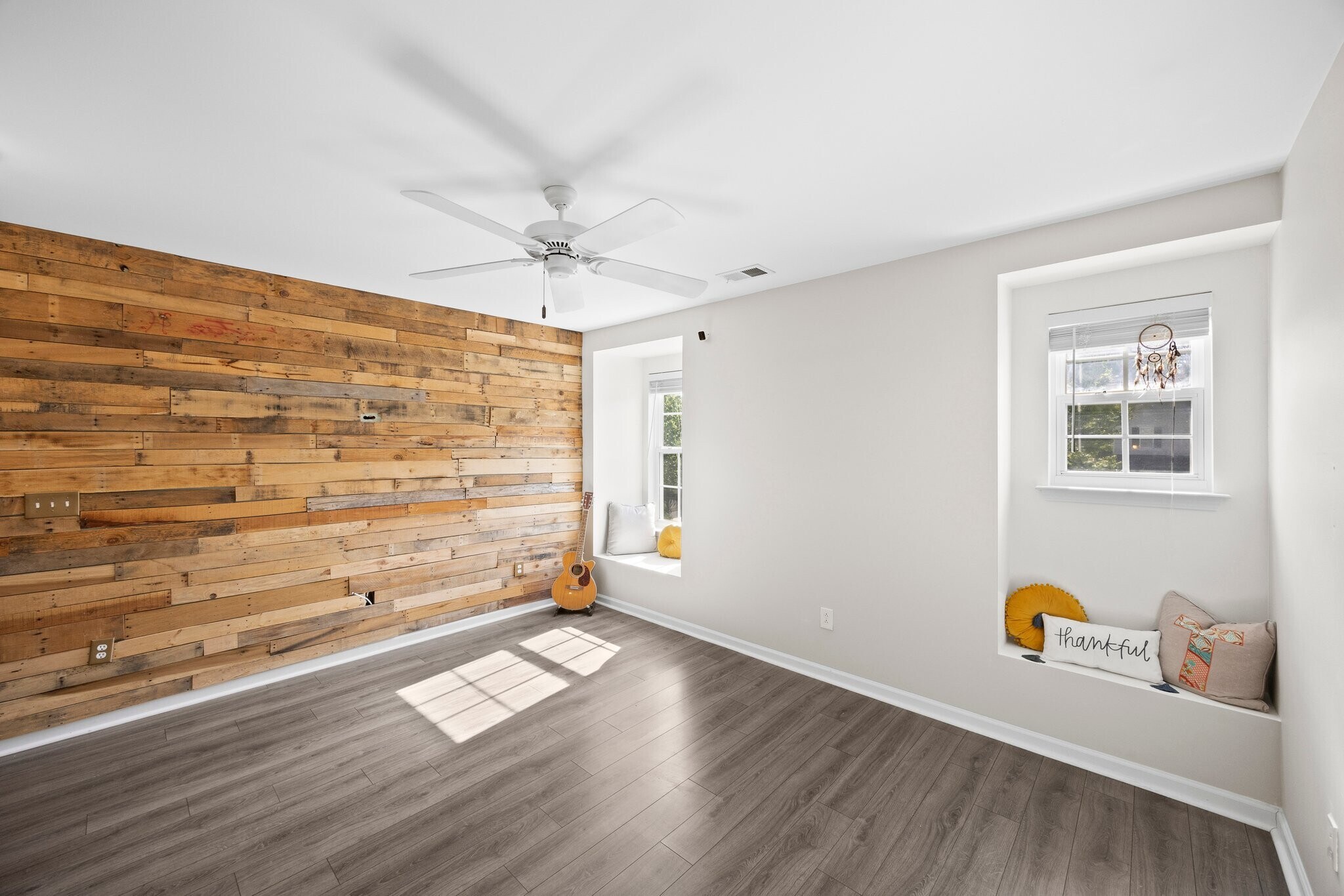 Building Photo - 2307 Harwood Hills Ln