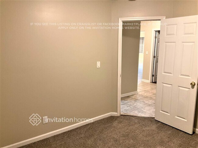 Building Photo - 1034 Maple Leaf Ridge