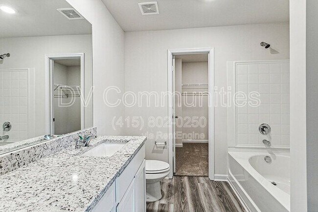 Building Photo - 249 Limestone Cir