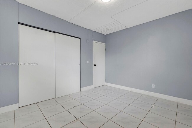Building Photo - 2456 NW 6th St