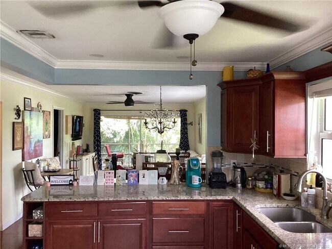 Building Photo - 1900 S Kanner Hwy