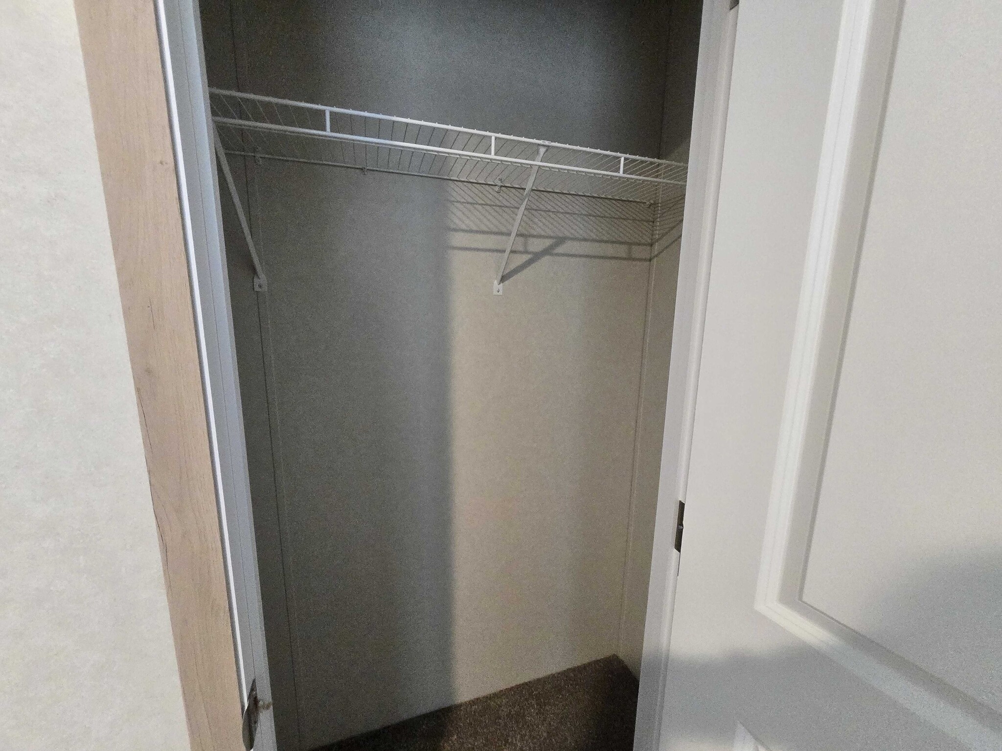 Building Photo - 52758 S Yorktown Ct