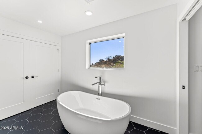 Building Photo - 18812 North 22nd St