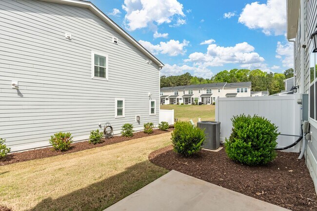 Building Photo - Live Near It All – Stylish Chatham Park Townhome with Amenities