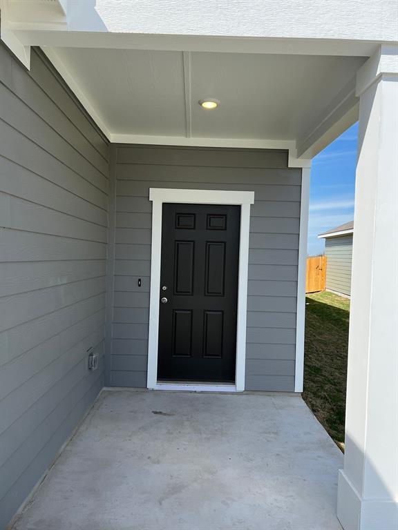 Building Photo - 624 Gemsbok Dr